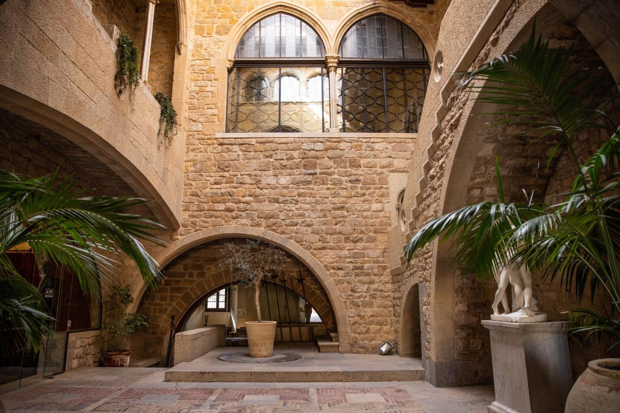Rvhotels Palau Lo Mirador Torroella de Montgrí المظهر الخارجي الصورة